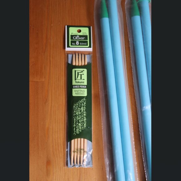 Lot of knitting needles for the avid or beginner knitter, sizes: 8, 11, 19 - Picture 5 of 9